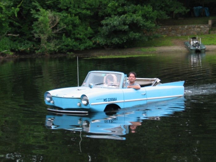 5. Амфибия Amphicar для рыбаков