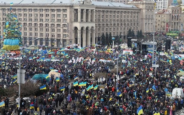 Украину и без майдана вели в Европу. Но хотели, чтоб дорогу оплатила Москва