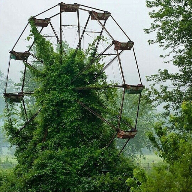 Заброшенный парк развлечений в Западной Вирджинии, США
