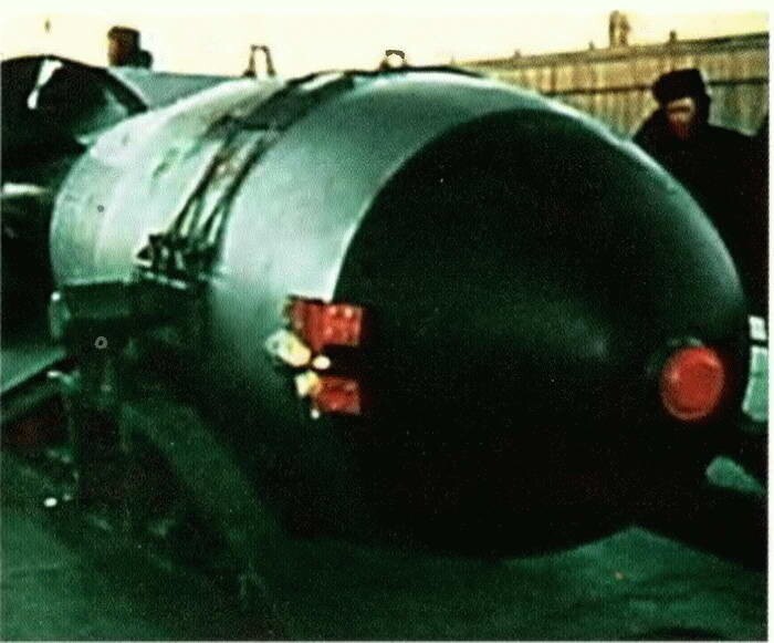 РДС-37 бомба "в 300 Хиросим"
