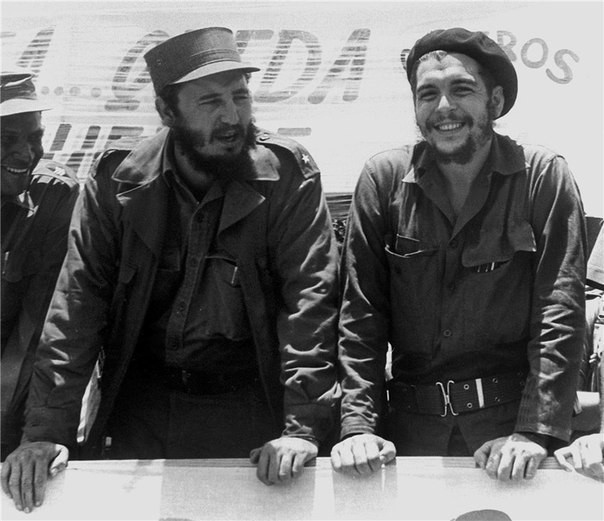 Меня зовут Фидель Кастро, и я пришел освободить Кубу.