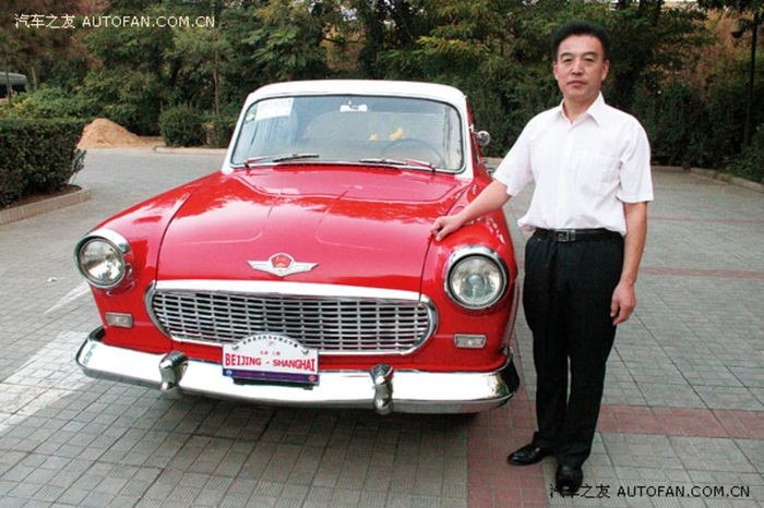 Автомобиль Dongfanghong BJ760 1965ого года выпуска в частных руках, достался нынешнему хозяину от отца, отреставрирован, участвует в слётах и пробегах на территории Китая.