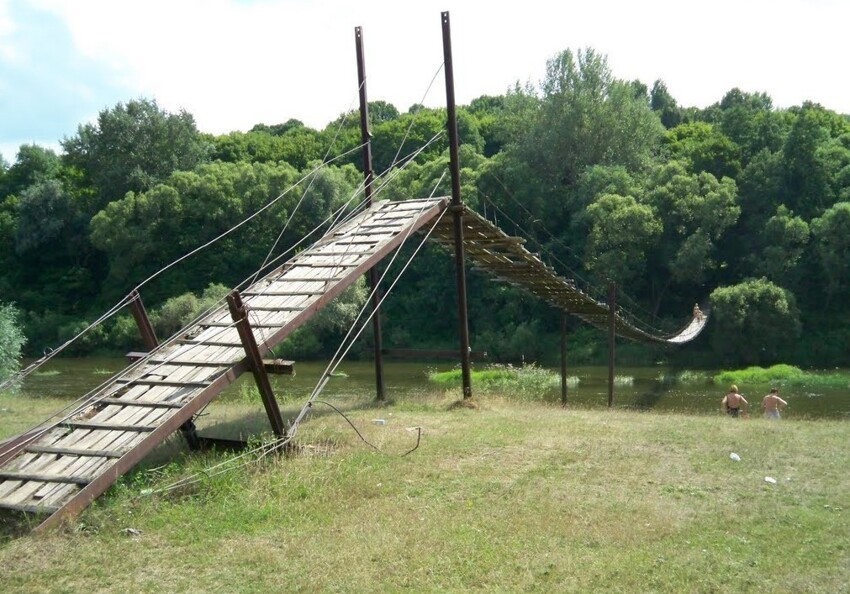 Мост через реку Десна, Брянская область, Россия.