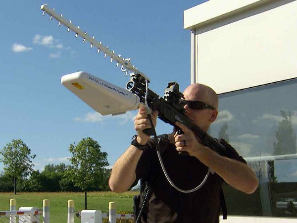 Американское ружье DroneDefender рабочее расстояние до 400 метров.