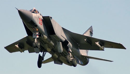 Авиационный полк в Приморье получил звено перехватчиков МиГ-31БМ