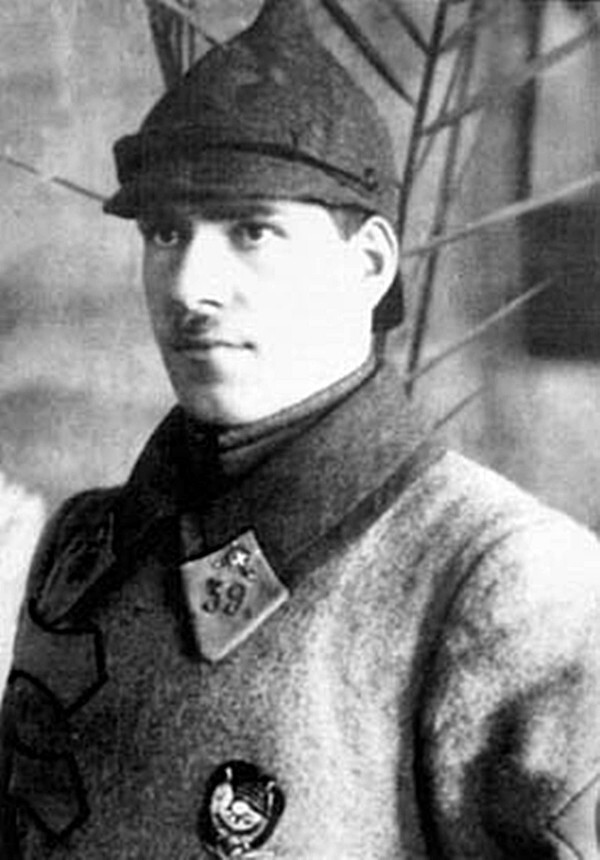 Командир 39-го Бузулукского кавалерийского полка Г. К. Жуков. 1923 год.