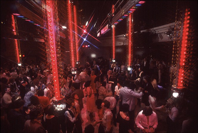 Студия 54 Нью-Йорк, с лета 1977-го  по зиму 1978-го