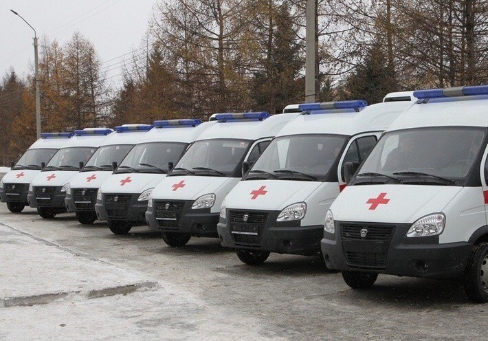 2. Алтайский край получил 17 машин скорой помощи
