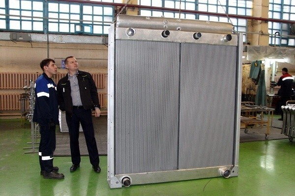 11. Шадринский агрегатный завод выпустил свой самый большой радиатор для американской компании