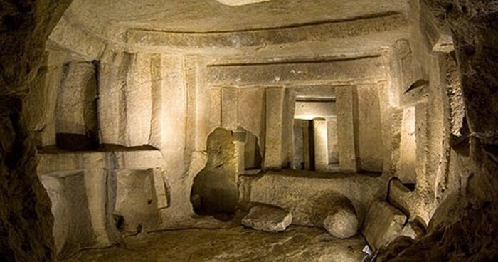 Гипогея. Самый древний подземный храм в мире.