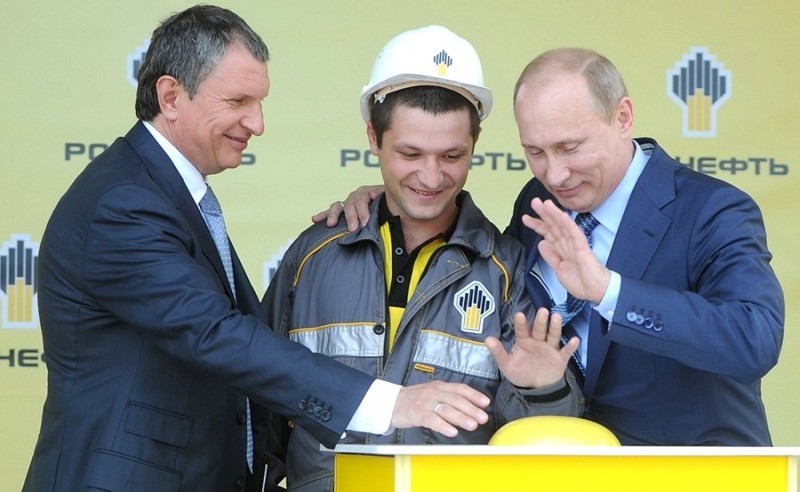  «Огромная победа для Путина». Реакция мировых СМИ на приватизацию "Роснефти" 