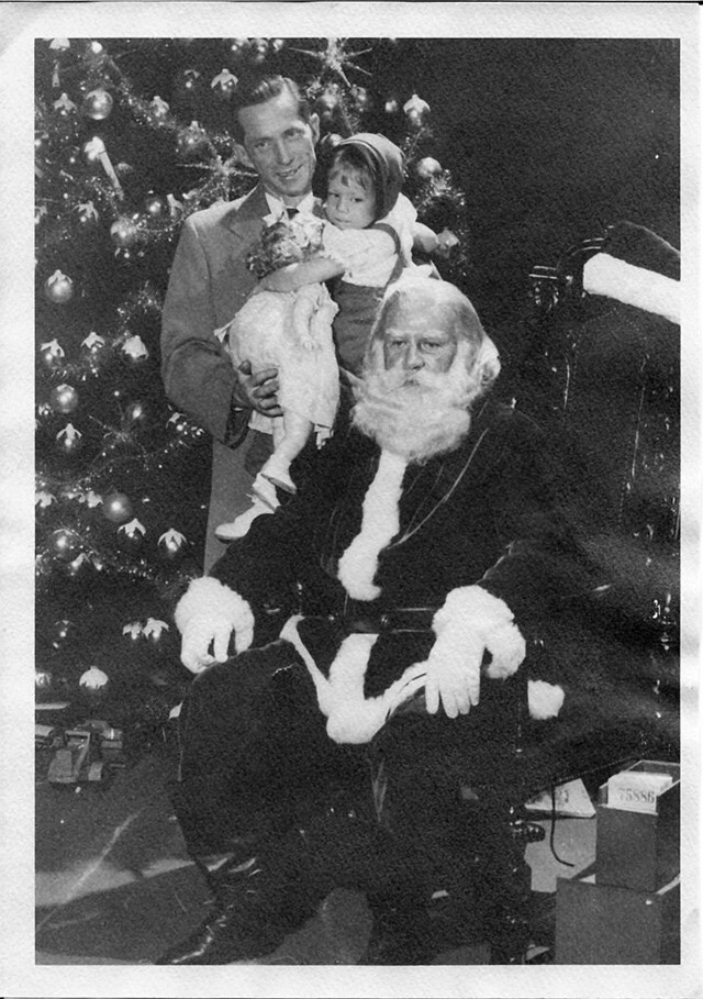 Фото с Санта-Клаусом из прошлого, которые заставят бояться этого мужика с бородой из ваты