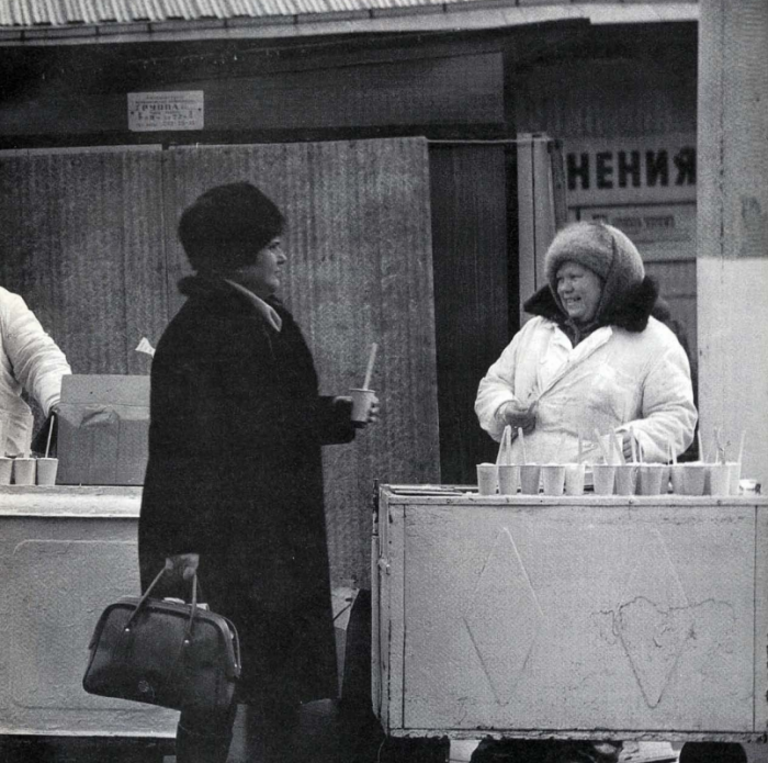 Презентация пломбира за 20 копеек, 1983 год, Москва