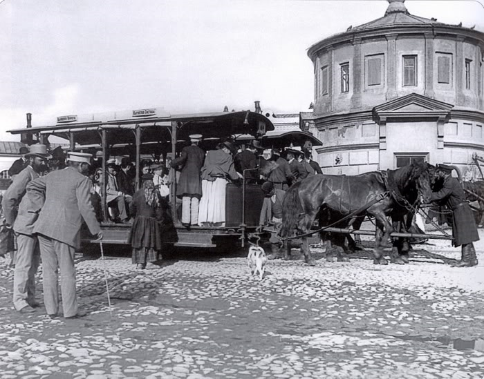 Конный трамвай, 1890-1900-х гг., Станция конки у Серпуховских ворот.