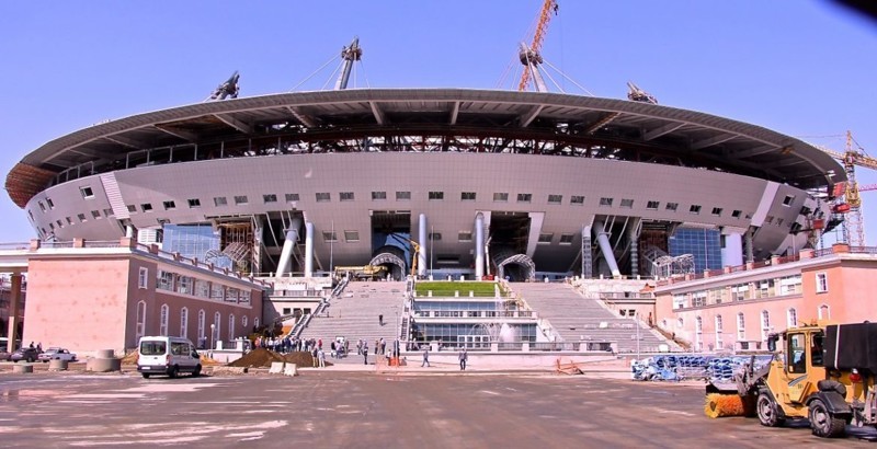 Для спасения затопленного стадиона "Зенит-Арена" пришлось подключать "Водоканал"