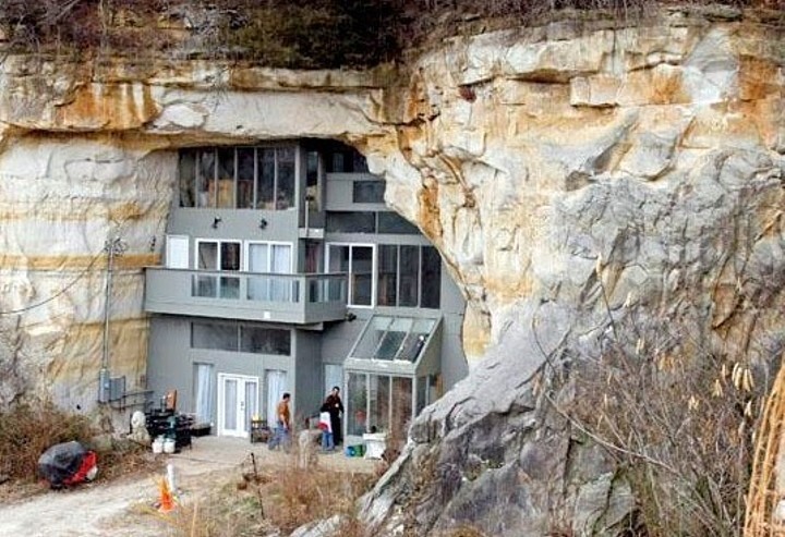 Пещерный дом в Миссури  