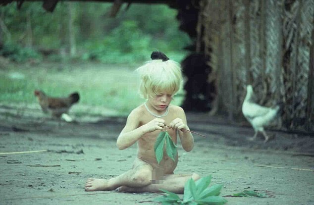 Джунгли зовут: известный режиссер в детстве бегал голым и дружил с обезьянкой