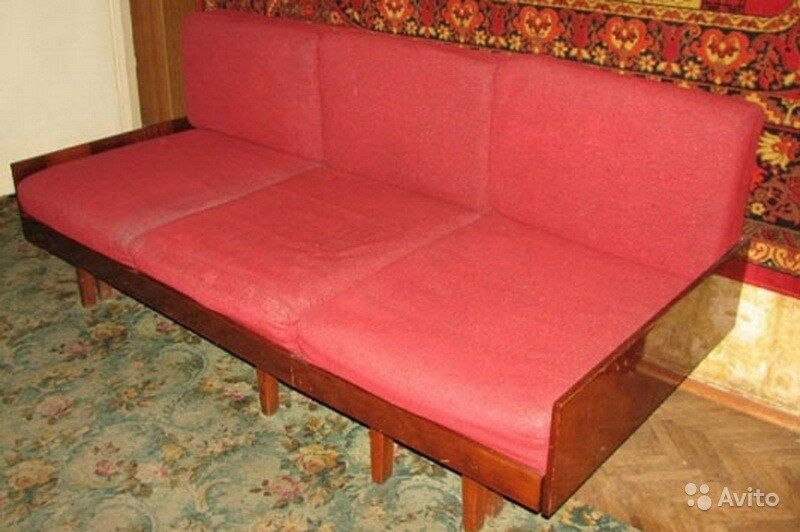 Простая советская мебель