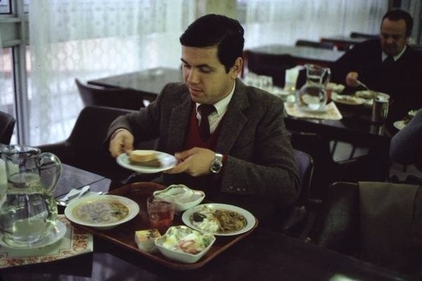Обед итальянского туриста в Москве, 1981 год