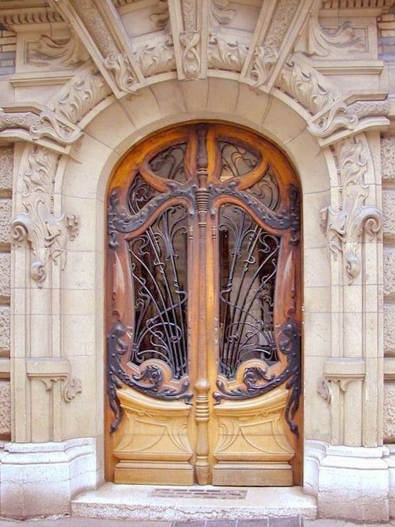 Поразительные и великолепные двери