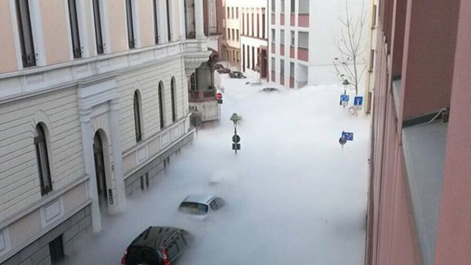 Странный "Туман" заполнил улицы города в Германии