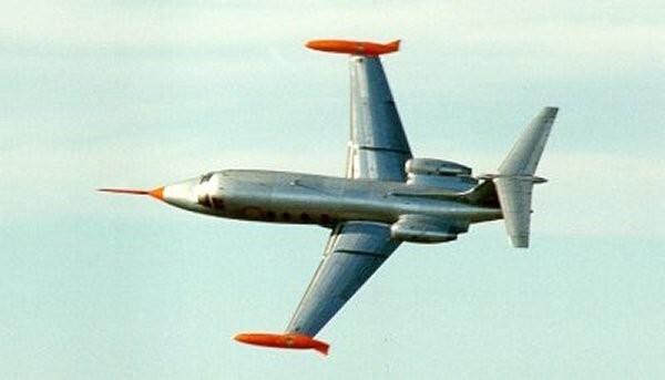 Новый учебный самолет СР-10