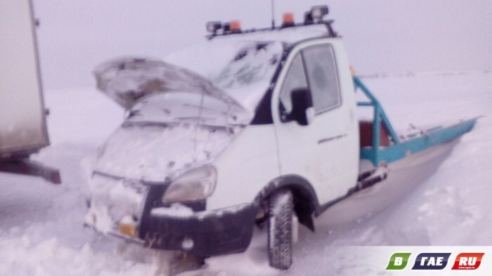 Застрявшие во время метели на трассе Оренбург-Орск люди рассказали, как их спасали на самом деле