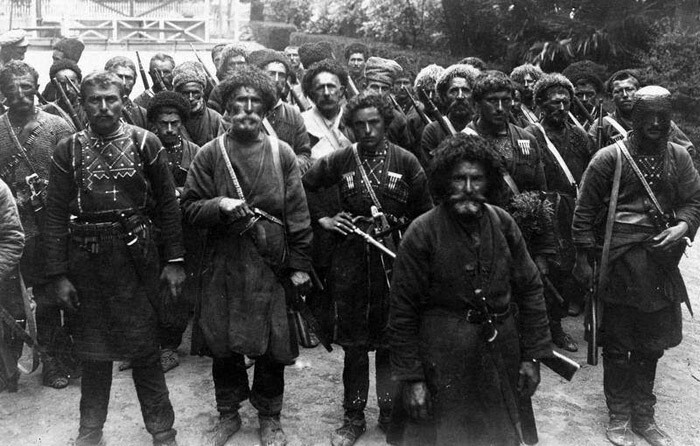 1921. Грузинские анархисты выступают против Красной армии.