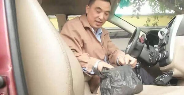 Честный китайский таксист  