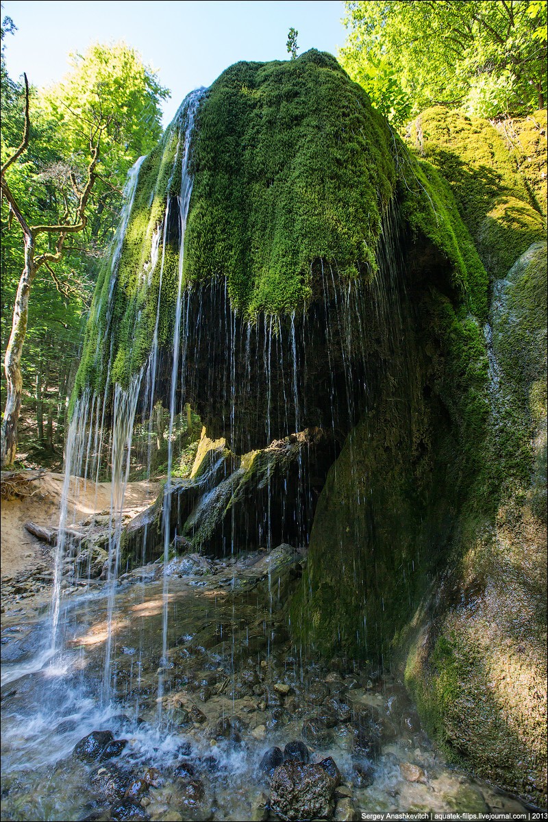 В Крыму обрушился знаменитый водопад "Серебрянные струи"