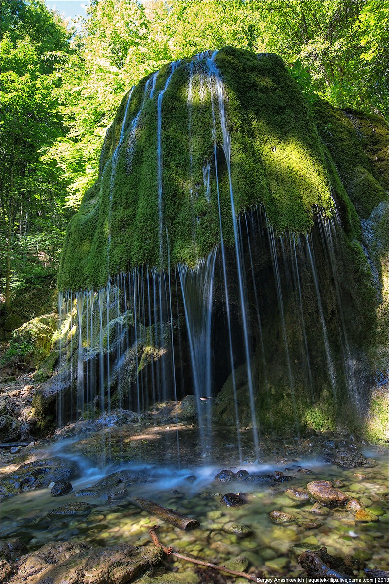 В Крыму обрушился знаменитый водопад "Серебрянные струи"