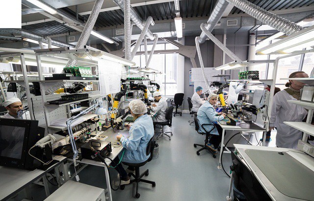 В г. Томск открыт новый завод радиоэлектронной аппаратуры научно-производственной фирмы «Микран».