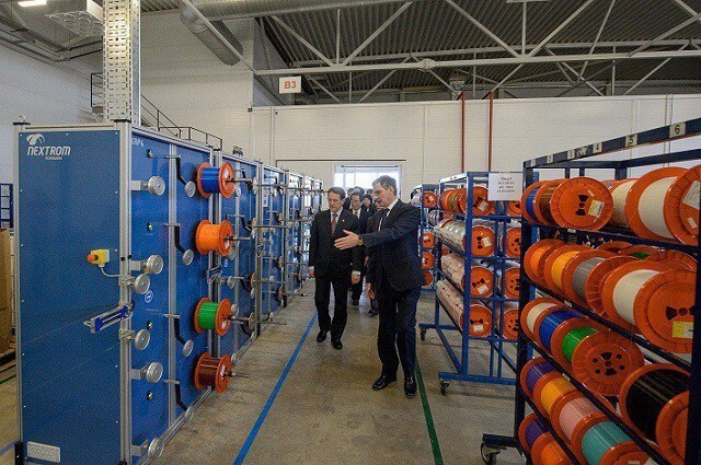 В Воронежской области, на территории индустриального парка «Масловский» открыт завод по производству волоконно-оптического кабеля связи.