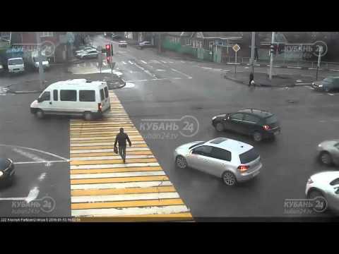 ДТП из-за пешехода в Краснодаре 