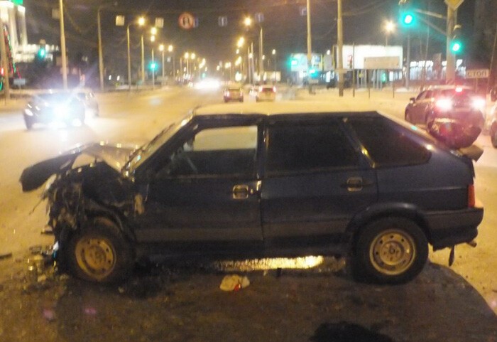Авария дня. Три машины столкнулись в Омске
