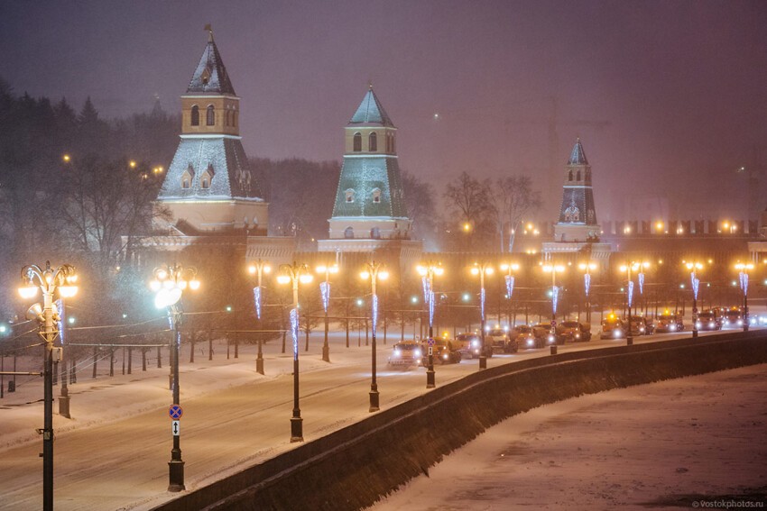 Как убирают снег в Москве