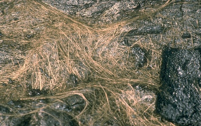 Волосы Пеле — геологический феномен на склонах вулкана Килауэа