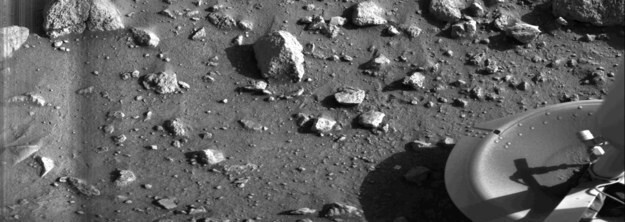 19. Первая фотография с поверхности Марса