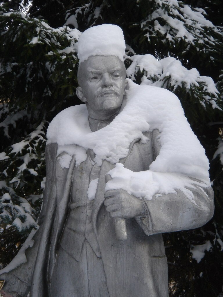 Ленин в зимнем