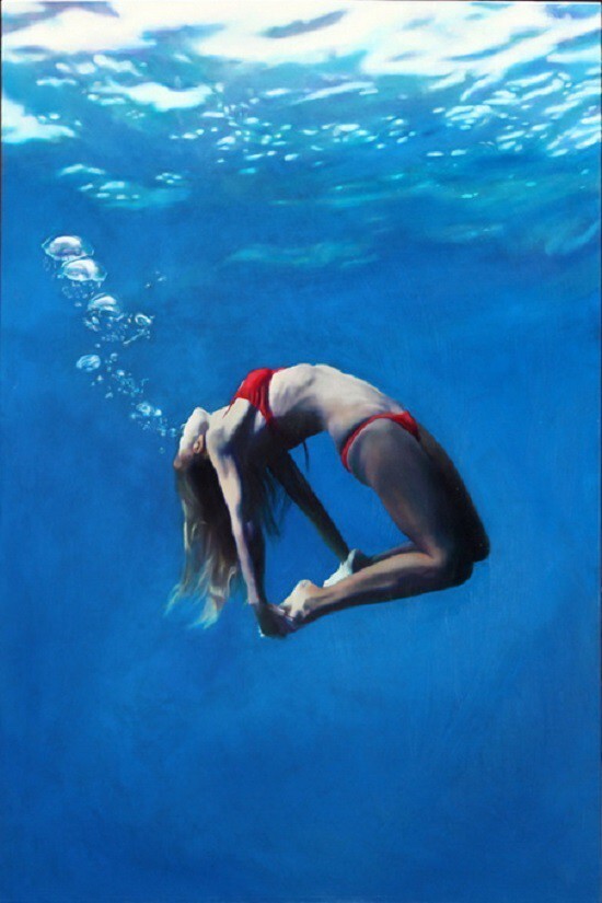 Невероятно реалистичные картины купающейся девушки  
