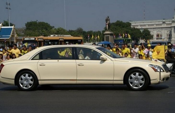 5. Maybach 62 Limousine