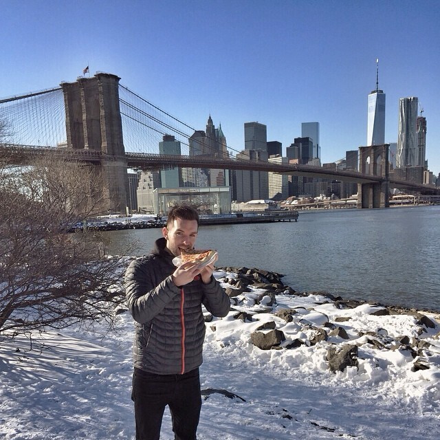 "Ни одна снежная буря не помешает мне насладиться нью-йоркской пиццей"
