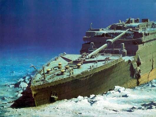 Затонувшие корабли под водой 
