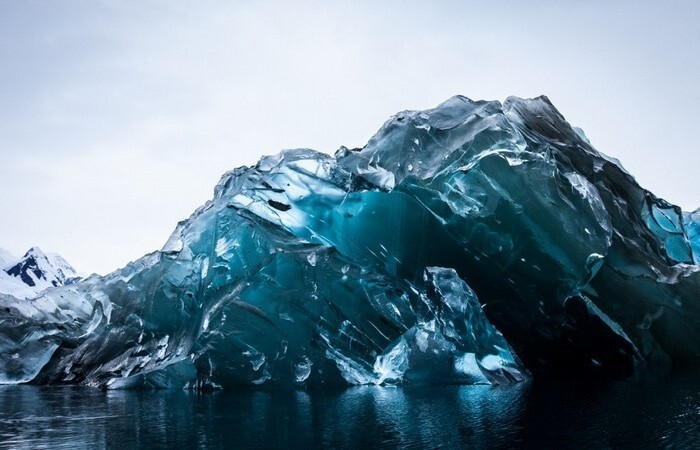14. 99% Антарктиды покрыто льдом