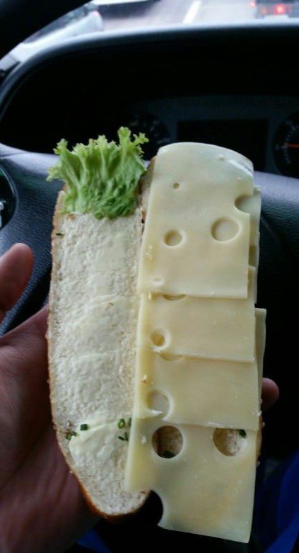 В наших сэндвичах самая свежая зелень, говорили они...