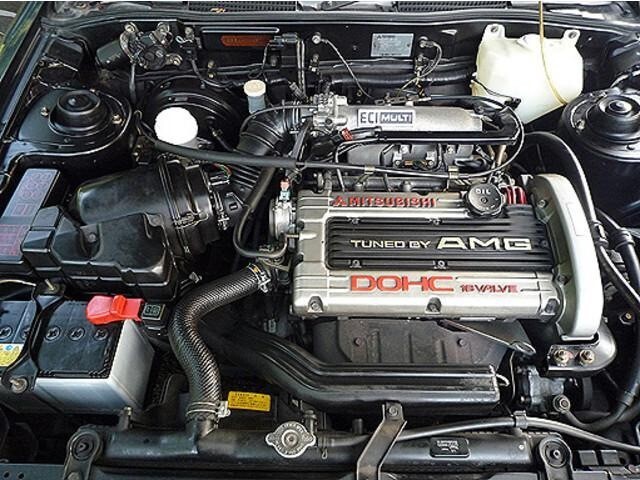Чем же отличается двигатель версии AMG?