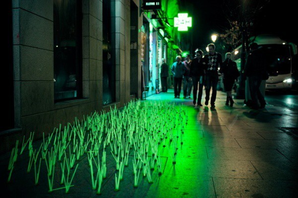 Вдохновляющие инсталляции на улицах мегаполисов