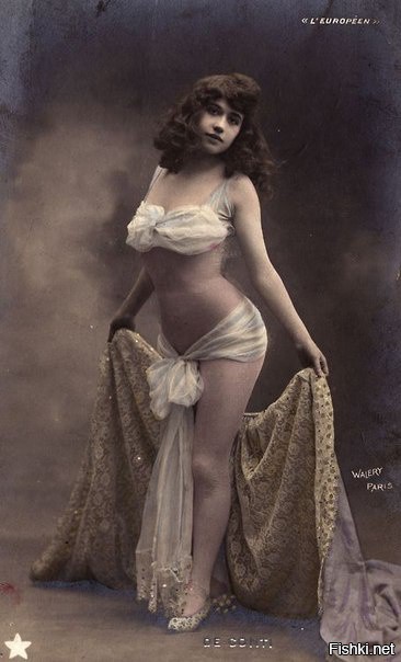 Артистка парижского кабаре, 1900 г