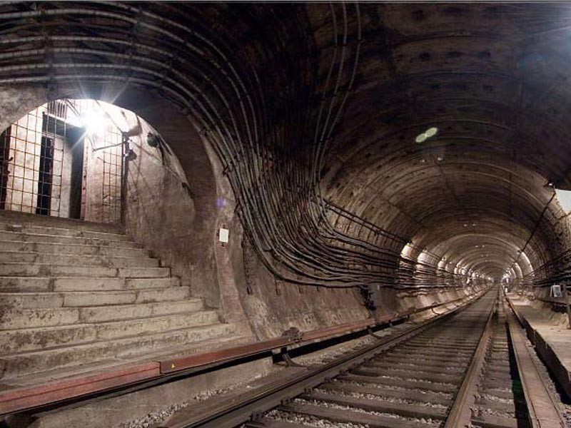 Самое глубокое метро в мире 