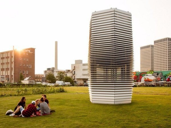 Smog Free Tower — башня-воздухоочиститель, которая превращает смог в украшения